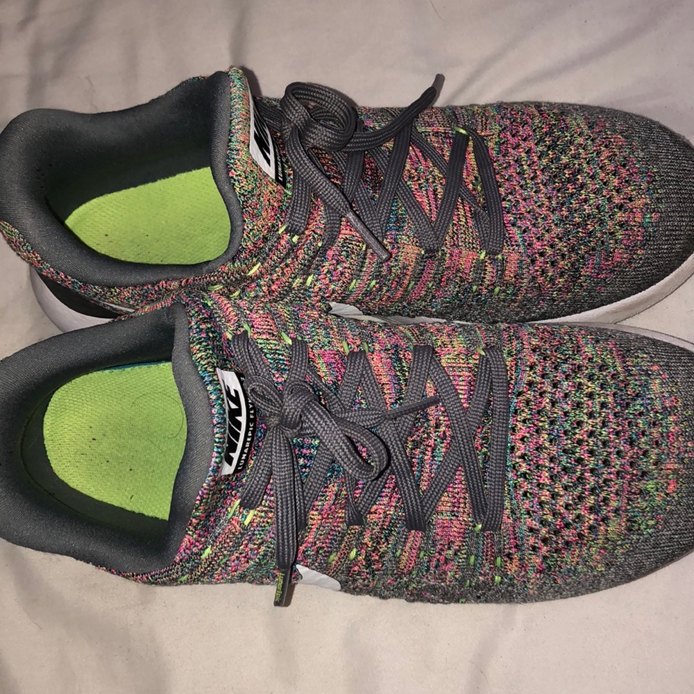 🔥NIKE LUNAR-EPIC FLYKNIT 2 SIZE 8.5!!